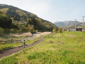 折り返します 折り返します